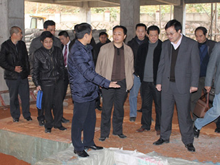 建甌市委書(shū)記余建坤、市長(cháng)陳宗榮率各科、局領(lǐng)導到我公司調研